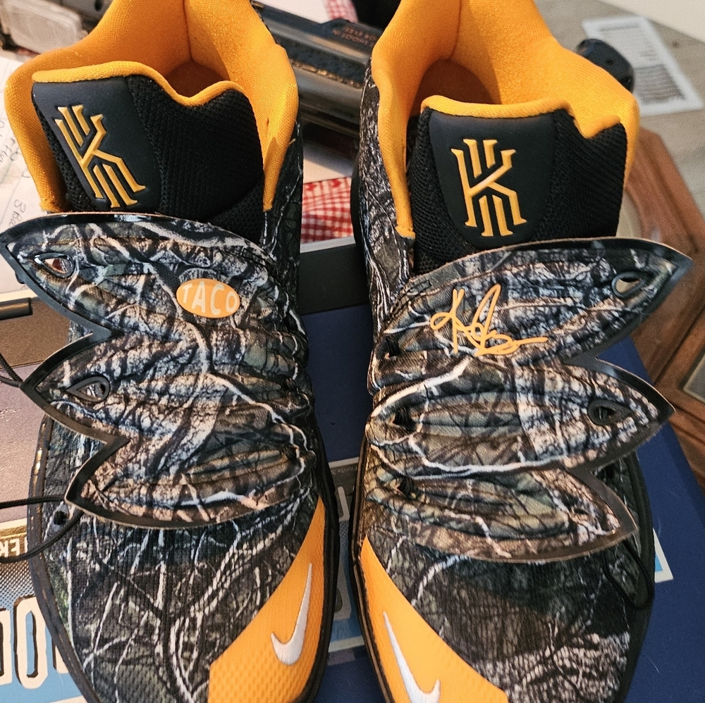 Nike Kyrie 5 Sneakers - Black and Orange